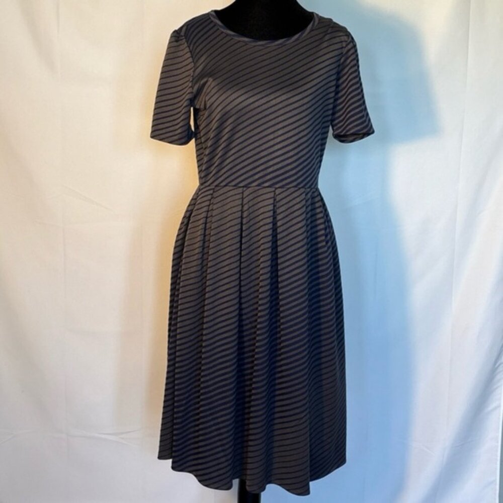LuLaRoe Gray A-Line Midi Dress Short Sleeve Crew Neck